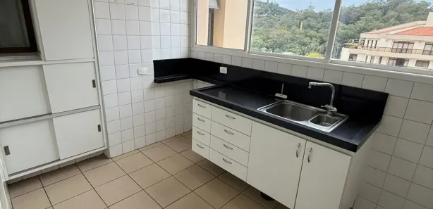 Apartamento com 3 Quartos para alugar, 130m² no Parque 9 de Julho, São Roque
