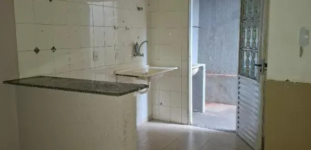 Kitnet com 1 Quarto para alugar, 29m² no Vila Rosa, Goiânia