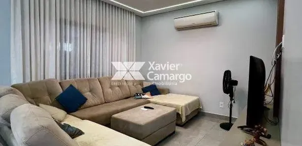Casa com 4 Quartos à venda, 300m² no Centro, Santa Gertrudes