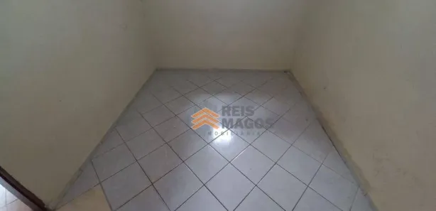 Casa de Condomínio com 3 Quartos para alugar, 56m² no Alecrim, Natal