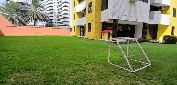 Apartamento com 2 Quartos para alugar, 56m² no Candelária, Natal
