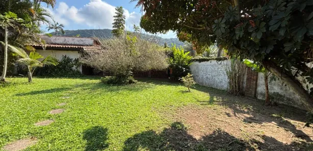 Casa de Condomínio com 4 Quartos à venda, 1455m² no Pitangueiras, Guarujá