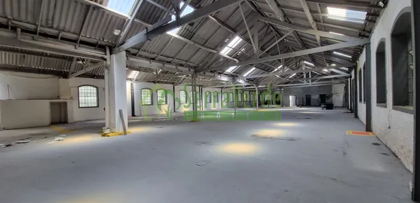 Galpão/Depósito/Armazém para alugar, 2000m² no Morin, Petrópolis