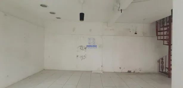 Sala Comercial para venda ou aluguel, 23m² no Embaré, Santos