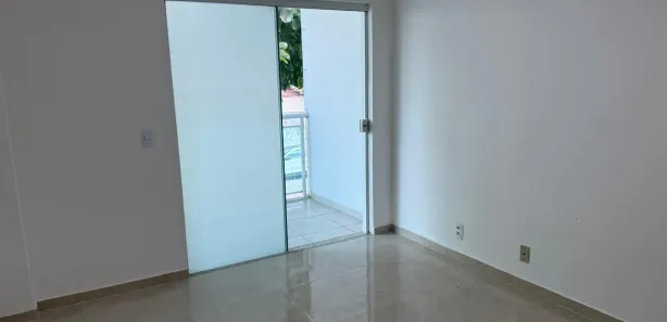 Sobrado com 2 Quartos para alugar, 100m² no Recreio dos Bandeirantes, Rio de Janeiro