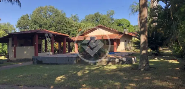 Fazenda/Sítio com 3 Quartos à venda, 150m² no Vila São Domingos, Goianira