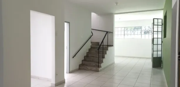 Casa com 7 Quartos para alugar, 264m² no Santa Efigênia, Belo Horizonte