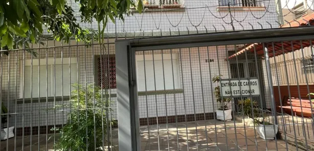 Apartamento com 2 Quartos à venda, 75m² no Menino Deus, Porto Alegre