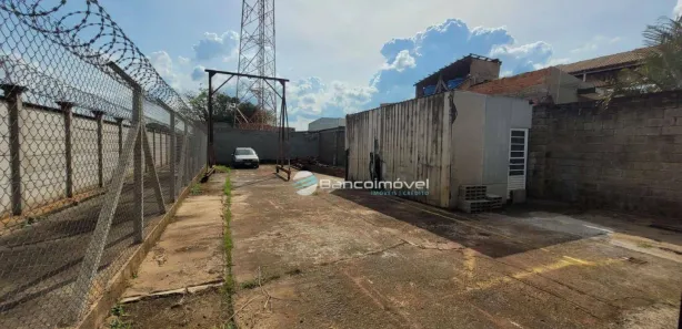 Ponto Comercial para alugar, 300m² no Parque Brasil 500, Paulínia