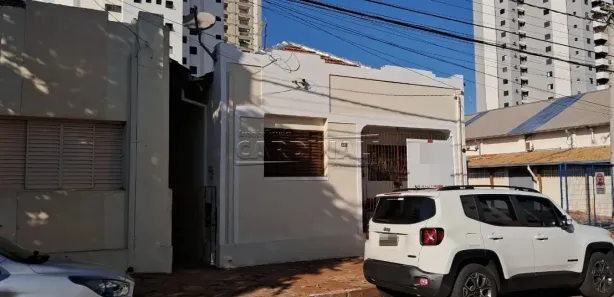 Casa com 2 Quartos à venda, 134m² no Centro, Araraquara