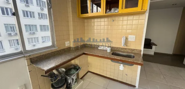 Sala Comercial para venda ou aluguel, 35m² no Copacabana, Rio de Janeiro