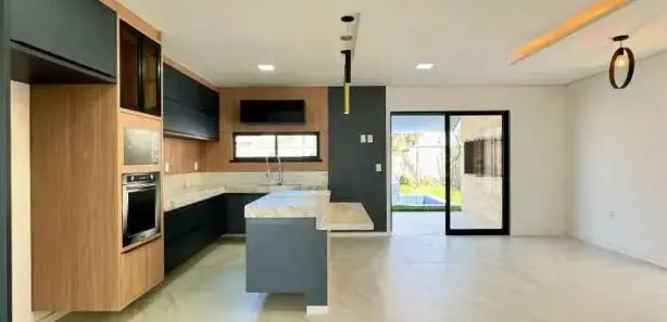 Casa de Condomínio com 3 Quartos à venda, 240m² no Candelária, Natal