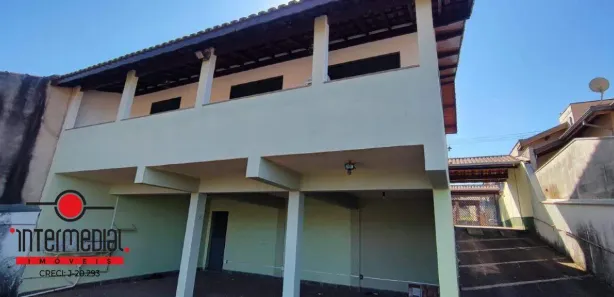 Casa com 3 Quartos para alugar, 190m² no Jardim Oreana, Boituva