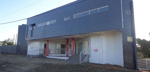 Ponto Comercial para alugar, 18m² no Demboski, Criciúma