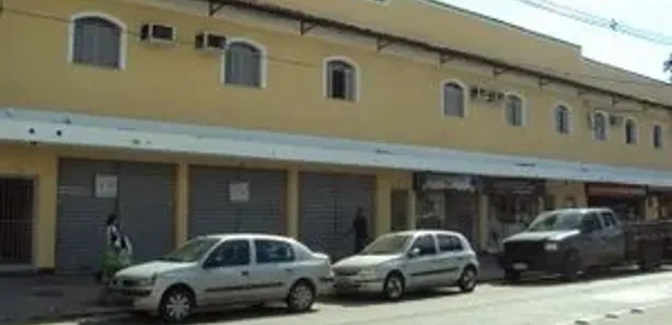 Casa com 2 Quartos para alugar, 10m² no Centro, Nova Iguaçu