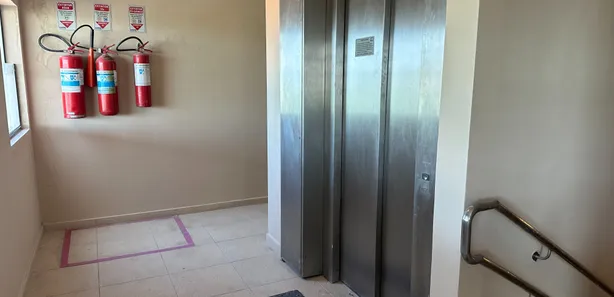 Ponto Comercial com 23 Quartos à venda, 900m² no Ponta Negra, Natal