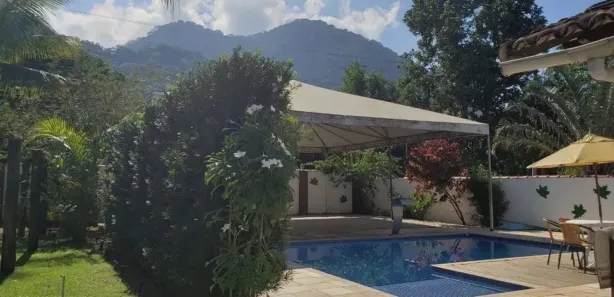 Fazenda/Sítio com 3 Quartos à venda, 250m² no Glicério, Macaé