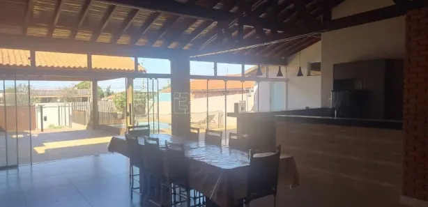 Casa com 2 Quartos à venda, 262m² no Centro, Araraquara