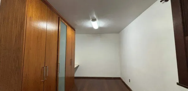 Casa com 7 Quartos para alugar, 360m² no Funcionários, Belo Horizonte
