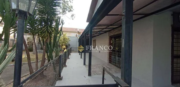 Imóvel Comercial com 3 Quartos para alugar, 240m² no Vila Aparecida, Taubaté