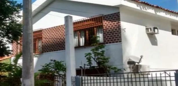 Casa com 4 Quartos para venda ou aluguel, 330m² no Jardim Apipema, Salvador