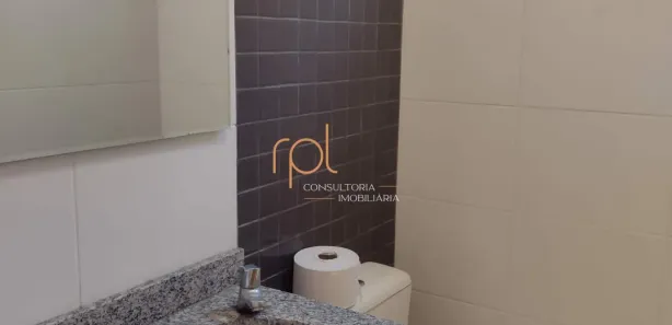Sala Comercial para alugar, 32m² no Quarteirão Brasileiro, Petrópolis