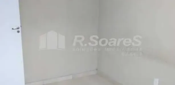 Apartamento com 2 Quartos à venda, 44m² no Realengo, Rio de Janeiro