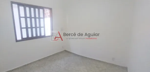 Apartamento com 2 Quartos para alugar, 60m² no Itaúna, Saquarema