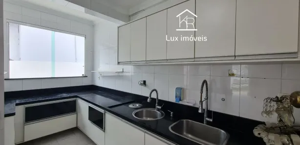 Casa de Condomínio com 5 Quartos para alugar, 400m² no Chapada, Manaus