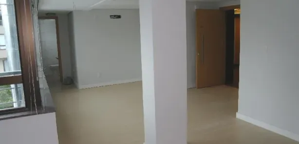 Sala Comercial à venda, 48m² no São Pelegrino, Caxias do Sul