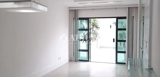 Casa de Condomínio com 3 Quartos para alugar, 180m² no Portinho, Cabo Frio