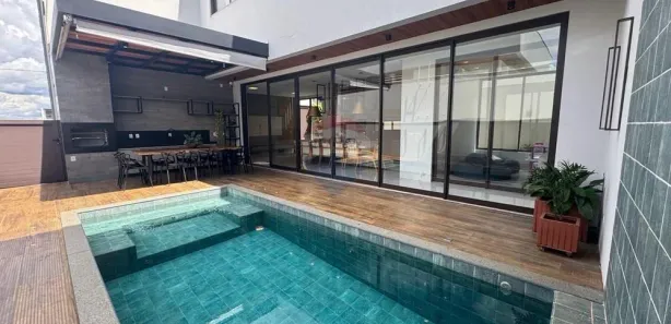 Sobrado com 4 Quartos à venda, 310m² no Loteamento Jardins Siena, Araguaína