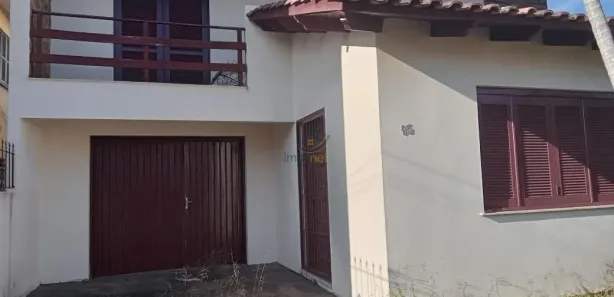 Sobrado com 3 Quartos à venda, 300m² no Vila Márcia, Cachoeirinha