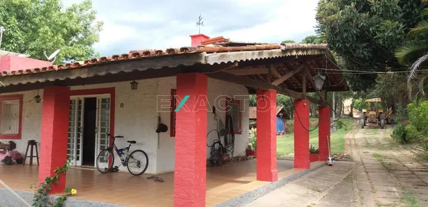 Fazenda/Sítio com 3 Quartos à venda, 250m² no , Inconfidentes
