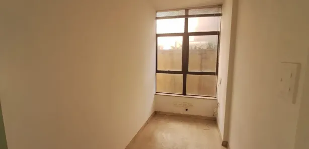 Sala Comercial à venda, 30m² no Lourdes, Belo Horizonte
