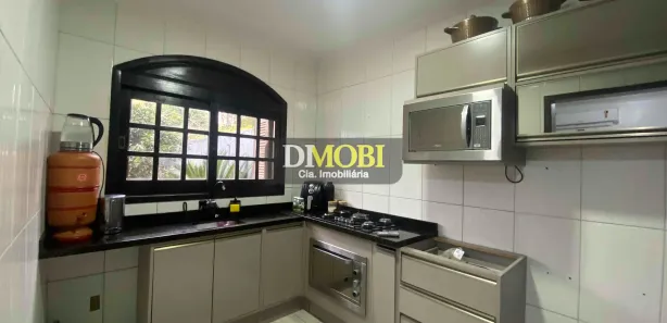 Sobrado com 3 Quartos para alugar, 240m² no Passo das Pedras, Gravataí