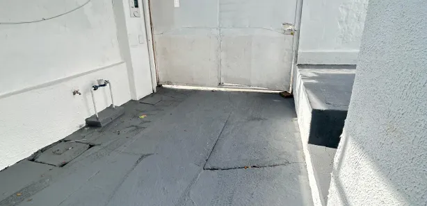 Casa com 2 Quartos para alugar, 85m² no Heliópolis, Belo Horizonte