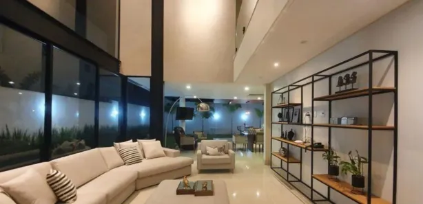 Casa de Condomínio com 4 Quartos para alugar, 320m² no Jardins Valência, Goiânia