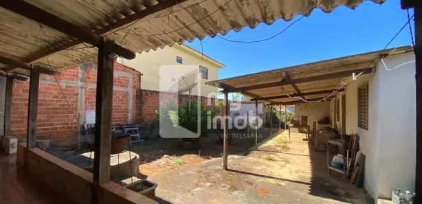 Sala Comercial com 3 Quartos à venda, 650m² no Vila Jayara, Anápolis