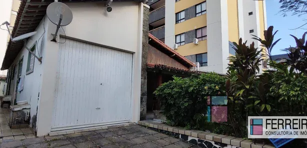Casa com 4 Quartos à venda, 180m² no Pituba, Salvador