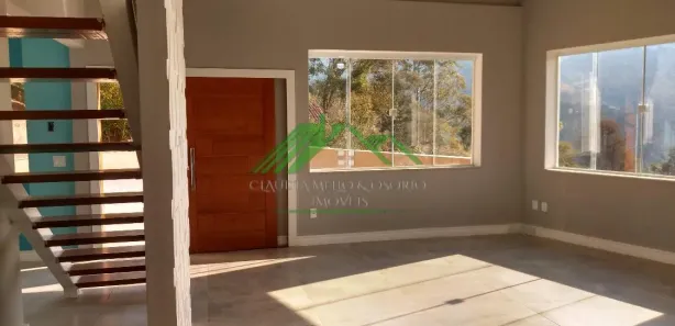 Casa de Condomínio com 4 Quartos para alugar, 200m² no Carangola, Petrópolis