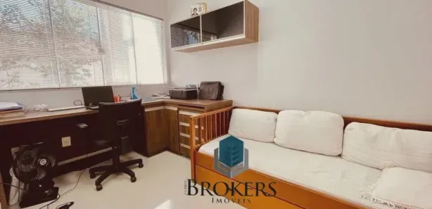 Casa de Condomínio com 3 Quartos à venda, 220m² no Jardins Valência, Goiânia