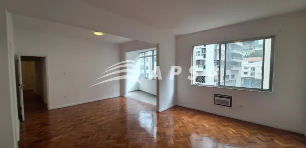 Apartamento com 4 Quartos para alugar, 157m² no Leme, Rio de Janeiro