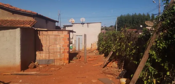 Casa com 3 Quartos à venda, 390m² no Centro, Caetanópolis