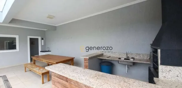 Casa de Condomínio com 4 Quartos para alugar, 200m² no Balneario Praia do Perequê, Guarujá