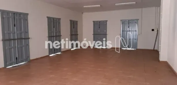 Ponto Comercial para alugar, 107m² no Centro, Sabará