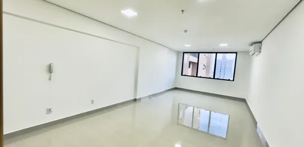Sala Comercial à venda, 39m² no Jardim Goiás, Goiânia