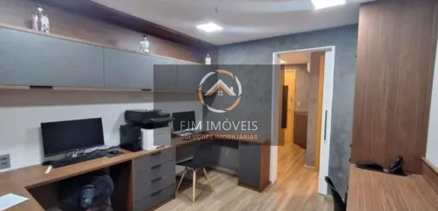 Sala Comercial à venda, 28m² no Santa Rosa, Niterói