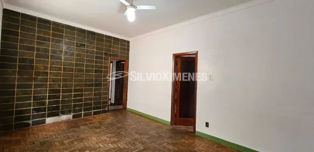 Casa com 5 Quartos para alugar, 170m² no Anchieta, Belo Horizonte