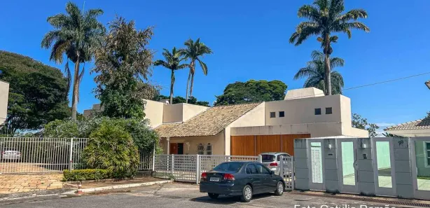 Casa com 4 Quartos à venda, 570m² no Setor de Habitações Individuais Sul, Brasília